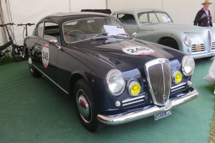 Name:  218_0908_0041 Lancia.JPG
Views: 929
Size:  94.5 KB
