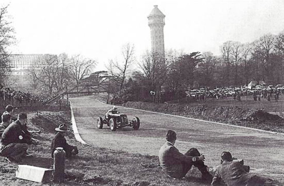 Name:  Crystal Palace and water tower..jpg
Views: 1036
Size:  175.1 KB