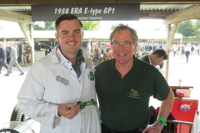 Name:  218_0907_0830 Matt and Duncan Ricketts.JPG
Views: 934
Size:  95.1 KB