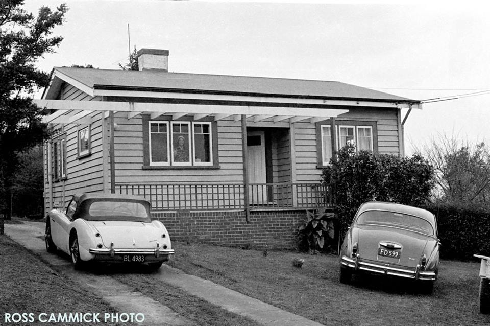 Name:  AH 100 #68 BL4983 M Donaldson's BN2 Ti Point 1972  Ross Cammick .jpg
Views: 1025
Size:  107.0 KB