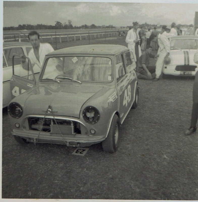 Name:  Mini Pukekohe April 1966 Ron Brown #1, CCI11102015_0001 (785x800).jpg
Views: 1556
Size:  135.0 KB