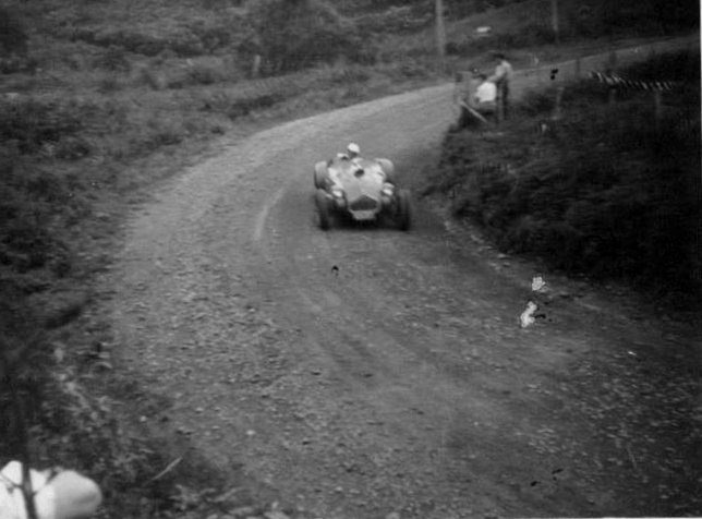Name:  Motor racing Northland CC #12 Puhipuhi Rd Brian Tracey Cad - Allard 1956 copy Brian Skudder  (2).jpg
Views: 614
Size:  84.3 KB