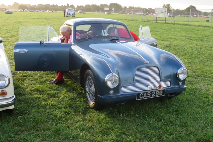 Name:  218_0908_0005 Aston Martin.JPG
Views: 735
Size:  127.3 KB