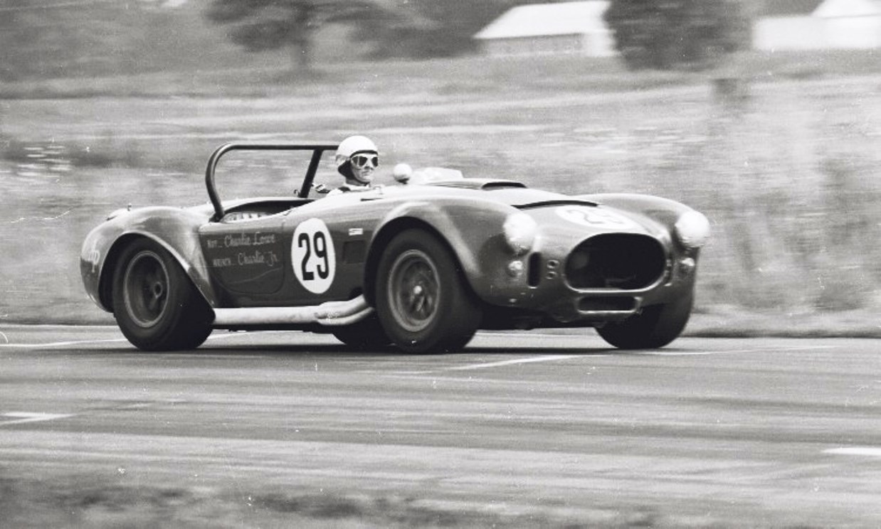 Name:  SHELBY%20COBRA%20427CHARLIE%20LOWE1jpg.jpg
Views: 1637
Size:  157.4 KB