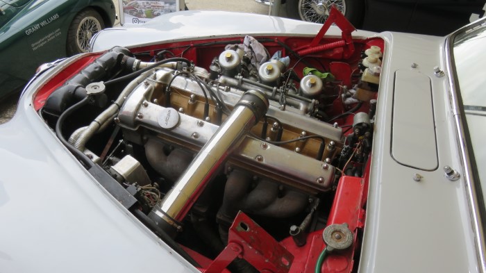 Name:  218_0908_0090 Jaguar.JPG
Views: 679
Size:  90.2 KB