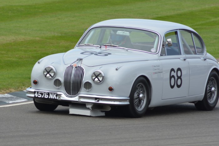 Name:  218_0909_0322 Jaguar.JPG
Views: 2507
Size:  109.5 KB