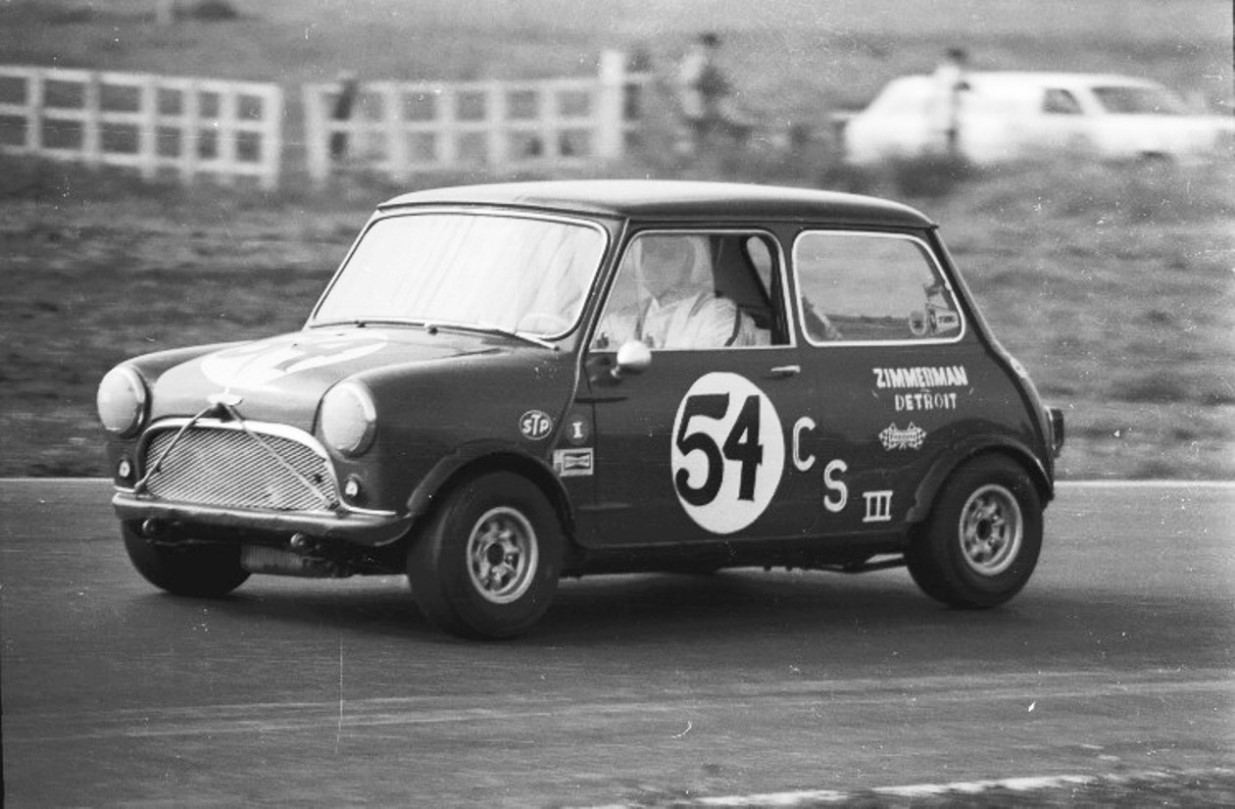 Name:  MINI COOPER ROBERT ZIMMERMAN.jpg
Views: 935
Size:  174.5 KB