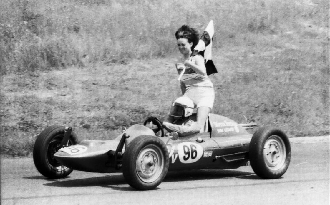 Name:  FVEE%2096%20VICTORY%20LAP%20DETROIT%20REGIONAL%20JUNE68.jpg
Views: 1000
Size:  181.5 KB