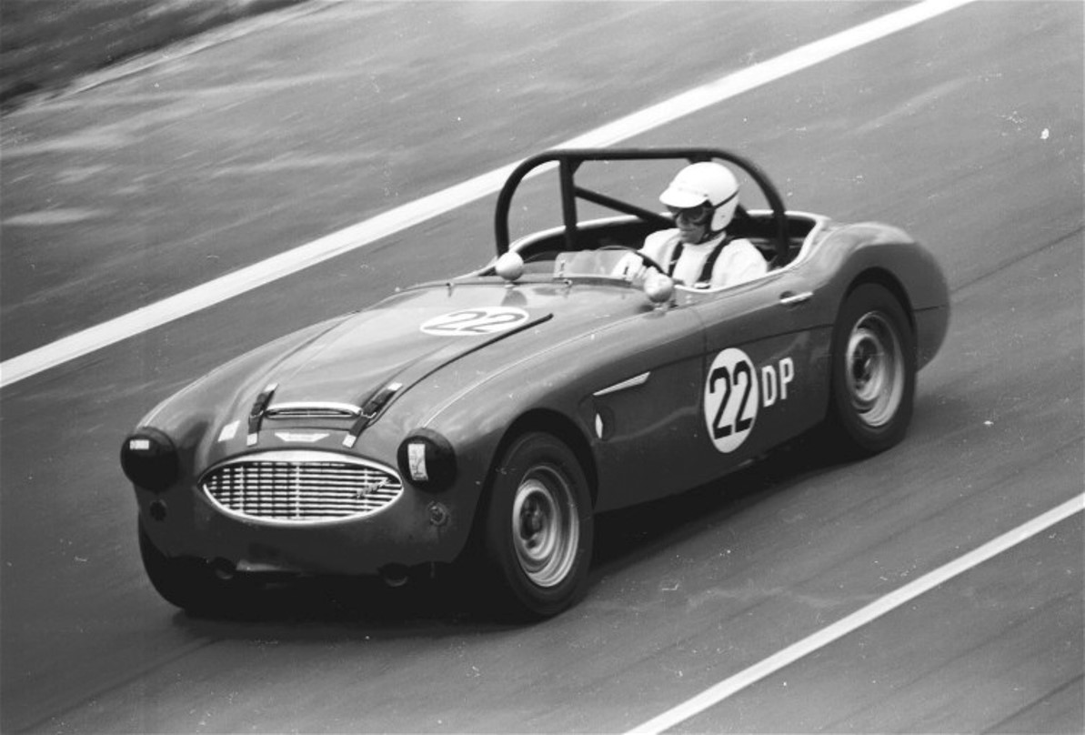 Name:  AUSTIN HEALEY 3000 229.jpg
Views: 1226
Size:  141.8 KB