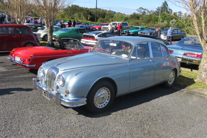 Name:  218_0930_57 Daimler.JPG
Views: 1269
Size:  149.3 KB