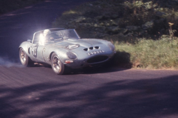 Name:  167_0723_907a Jaguar.jpg
Views: 1050
Size:  65.8 KB