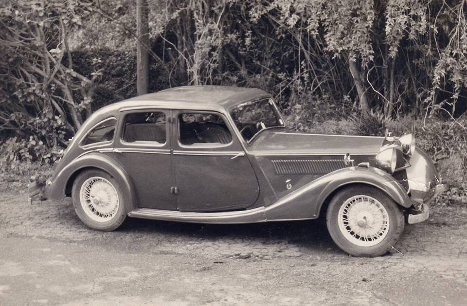 Name:  Bryan Harris archives #1 1936 Riley Kestrel 1.5 litre .jpg
Views: 1047
Size:  103.8 KB
