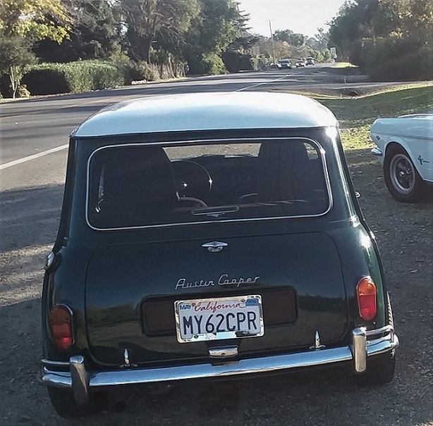 Name:  Mini Cooper on Grand Avenue..jpg
Views: 1141
Size:  171.8 KB