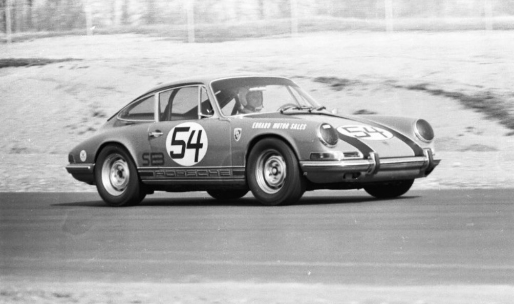 Name:  PORSCHE 911 .jpg
Views: 1290
Size:  106.5 KB