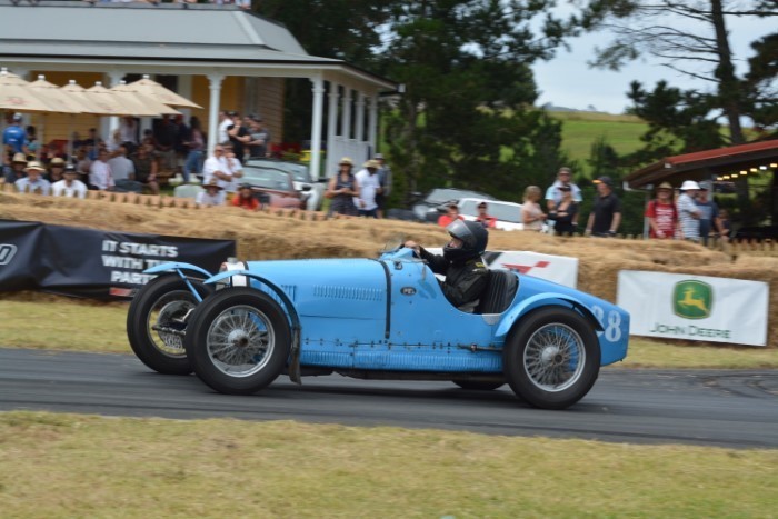 Name:  219_0203_322 Bugatti Jaguar.JPG
Views: 1213
Size:  144.5 KB