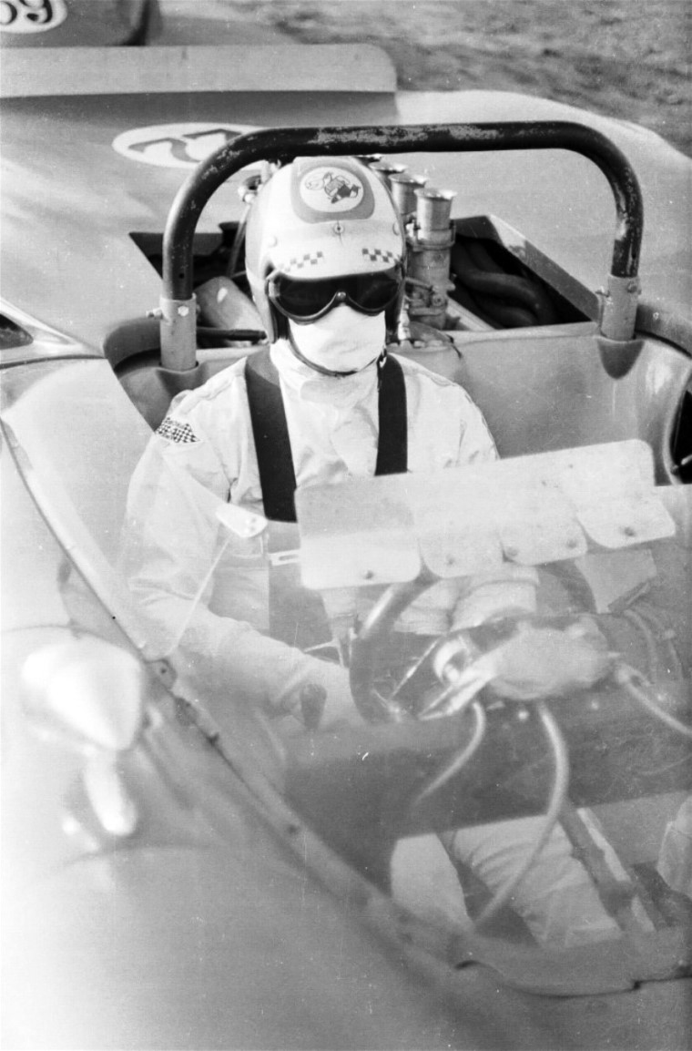 Name:  LOLA T70 DRIVER MAYBE HEUER.jpg
Views: 1198
Size:  163.2 KB