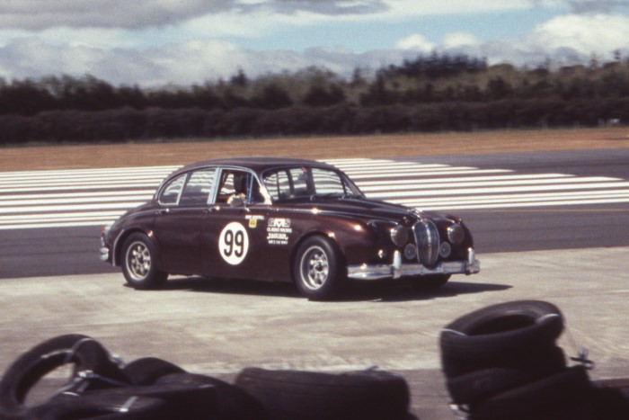 Name:  190_0304_676 Jaguar.jpg
Views: 961
Size:  74.3 KB
