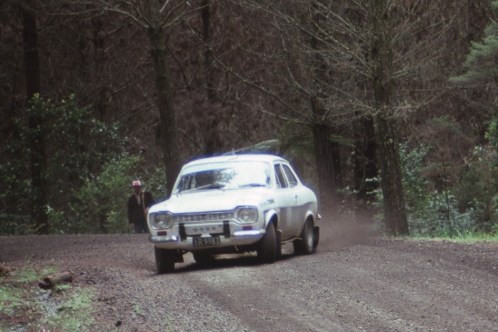 Name:  190_1028_643 Ford.jpg
Views: 1161
Size:  97.4 KB