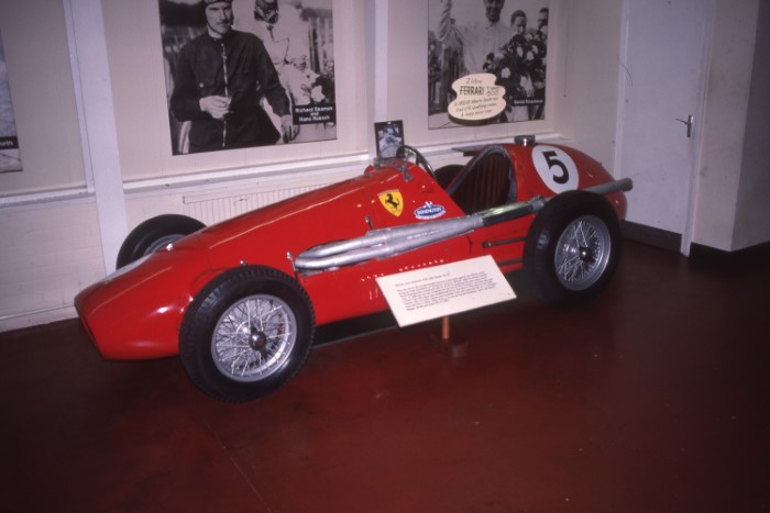 Name:  187_0629_421 Ferrari.jpg
Views: 822
Size:  60.5 KB