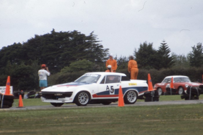 Name:  194_0320_046a Triumph.jpg
Views: 949
Size:  66.0 KB