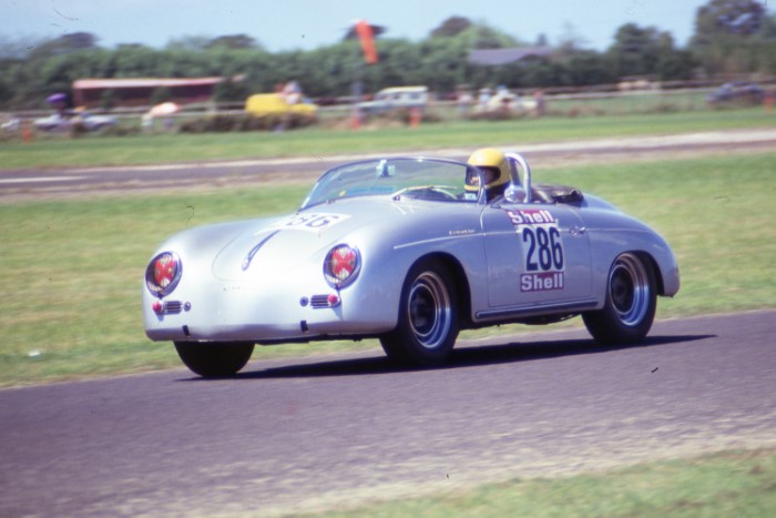 Name:  189_0128_855 Porsche.jpg
Views: 2978
Size:  74.6 KB