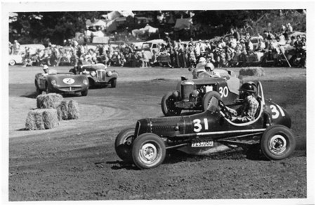 Name:  Jim Bennett Furi Cars #77 Midget Special  JB archives .jpg
Views: 2930
Size:  72.5 KB