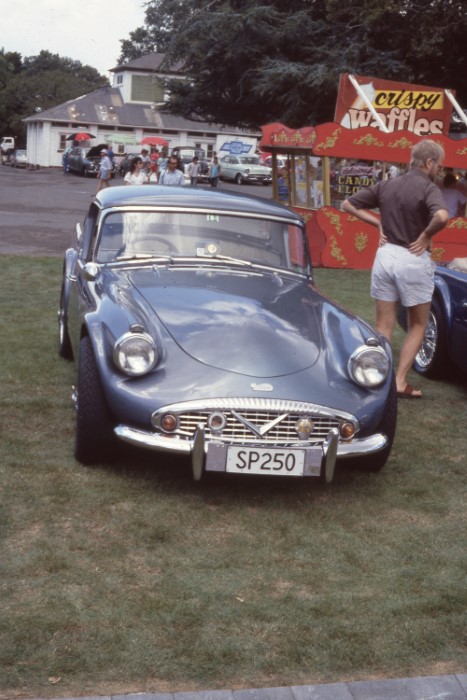Name:  191_0210_966 Daimler.jpg
Views: 4407
Size:  101.5 KB
