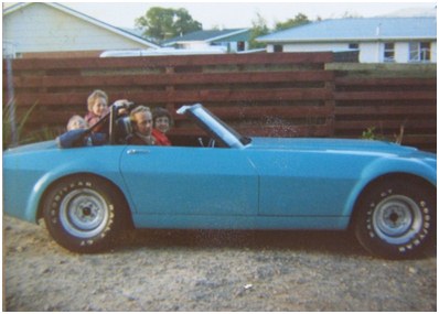 Name:  Jim Bennett Furi Cars #173 Furi 2 with family JB archives  (2).jpg
Views: 1895
Size:  54.3 KB