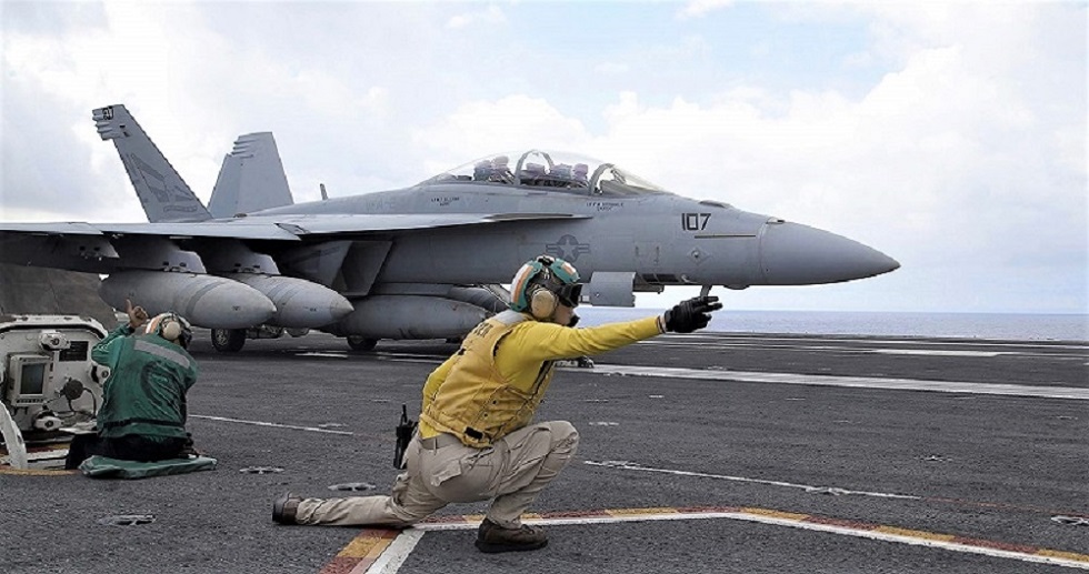 Name:  Aircraft Carrier lauching..jpg
Views: 742
Size:  183.3 KB