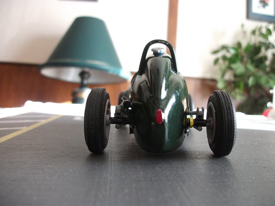 Name:  Jim Bennett Furi Cars #100 Furi 9 Tony Lucas model 10 rear view T Lucas .jpg
Views: 2168
Size:  107.2 KB