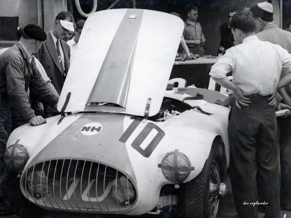 Name:  AH 100 #194 Nash Healey race #10 1953 Le Mans race K Stelk archives .jpg
Views: 1721
Size:  153.1 KB