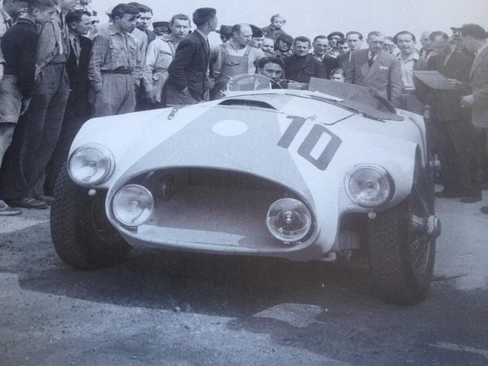 Name:  AH 100 #1954 Nash Healey race #10 1953 Le Mans race Clas Askelar archives .jpg
Views: 2513
Size:  71.5 KB