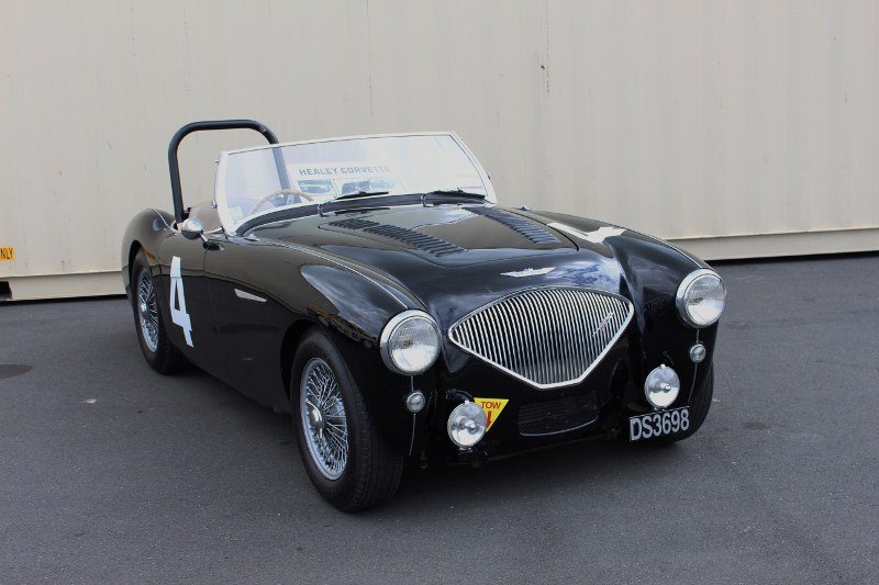 Name:  AH 100 #132 Healey - Corvette #11 January 2018 Hampton Downs Roger Dowding.jpg
Views: 3346
Size:  70.2 KB