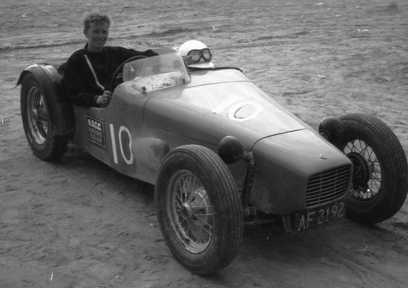 Name:  Jim Bennett Furi Cars #30 Furi 1 Nelson 1965-66 BW Jim Bennett archives  (800x566) (2).jpg
Views: 2507
Size:  118.7 KB