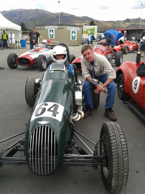Name:  Jim Bennett Furi Cars #72 Furi 9 and others Highlands Park 2015 Jim Bennett.jpg
Views: 1492
Size:  61.7 KB