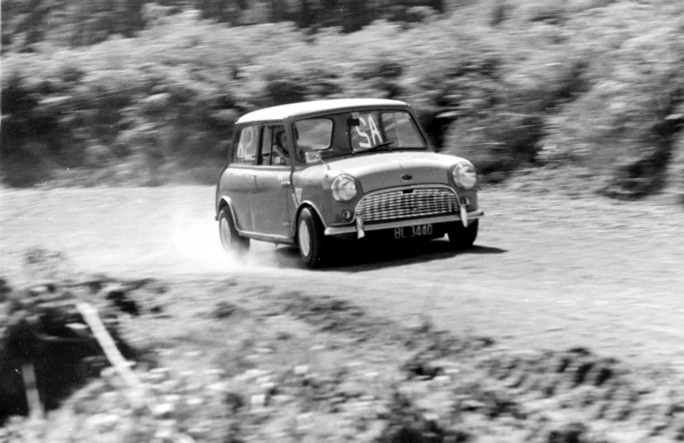 Name:  Cars #391 Austin Mini Barry Moon ACC Hill Climb 1970 Graeme Lindsay .jpg
Views: 1841
Size:  100.3 KB