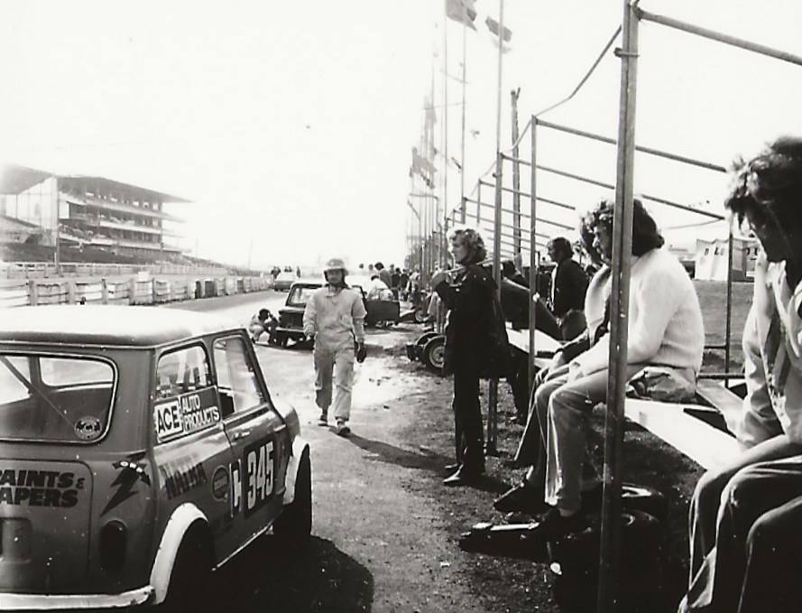 Name:  Pukekohe 1973 #43 Mini 7 Murray Cox 29041973 Bob Homewood .jpg
Views: 1163
Size:  72.3 KB