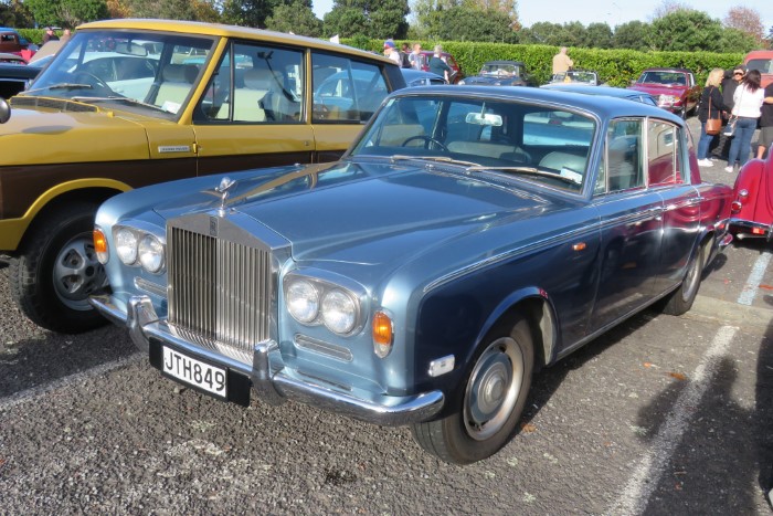 Name:  219_0526_13 Rolls Royce.JPG
Views: 1596
Size:  142.7 KB