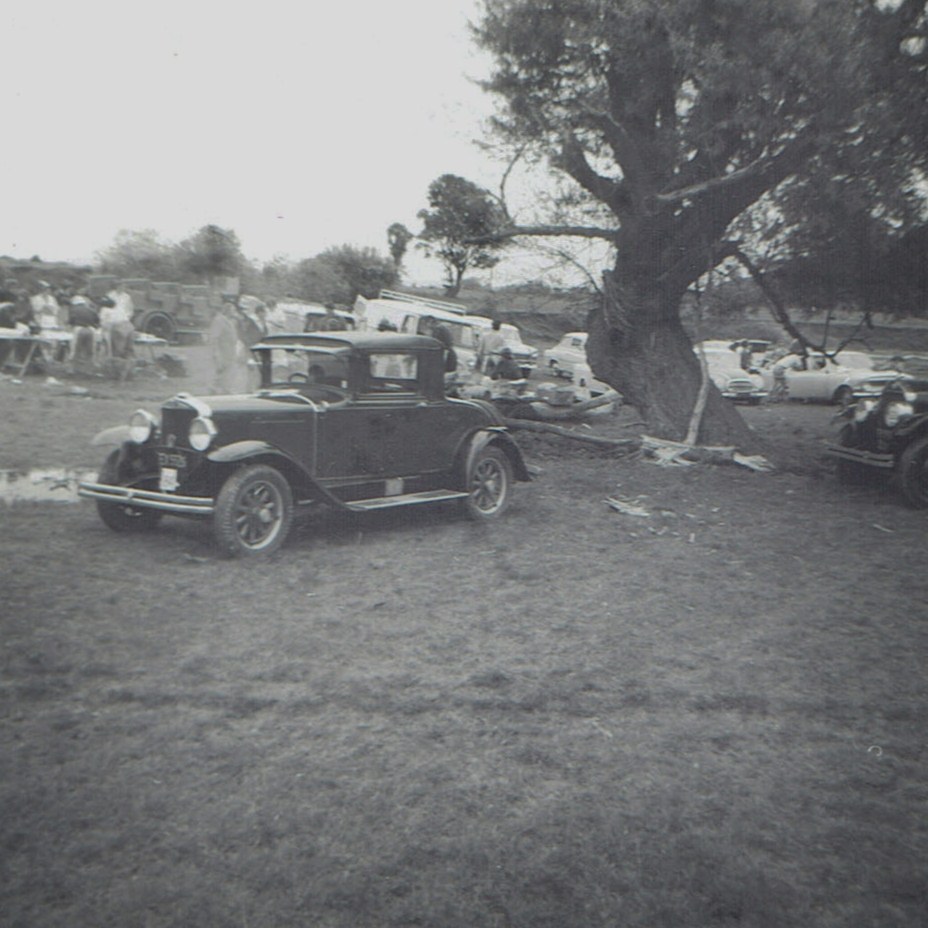 Name:  Hunua Hundred 1971 #32 Graham Paige Coupe CCI07102019_0005 (2).jpg
Views: 1550
Size:  165.2 KB