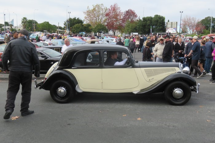 Name:  219_0526_70 Citroen.JPG
Views: 1477
Size:  102.7 KB