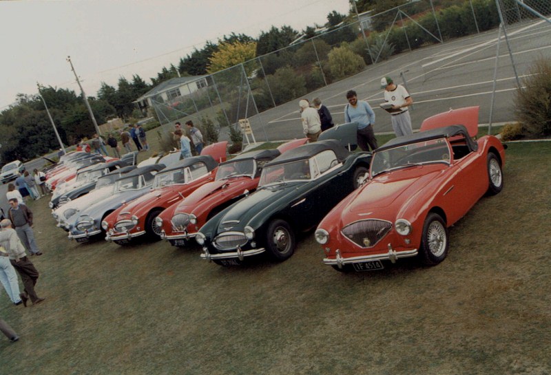 Name:  AHCCNZ events #41 1989 Masterton Rally The Concours  the line up 100 first CCI01032016_0002 (800.jpg
Views: 5533
Size:  139.7 KB