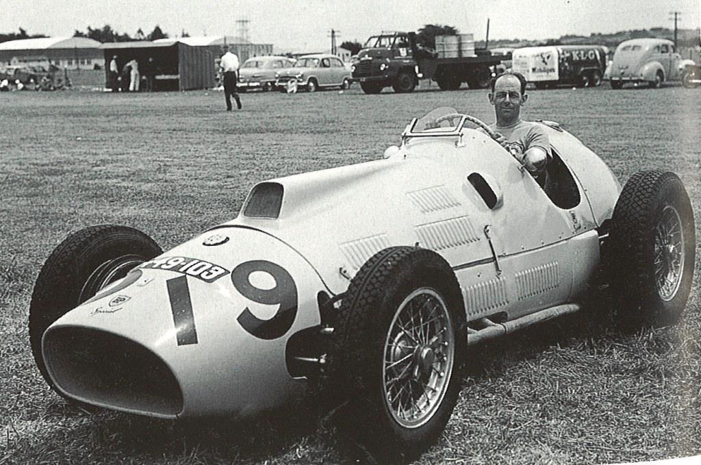 Name:  1957. Ron Roycroft. Ardmore.jpg
Views: 1839
Size:  138.7 KB