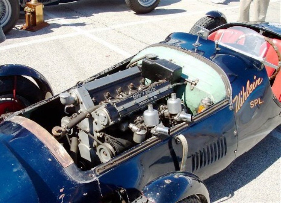Name:  Uihleinengine2.jpg
Views: 1016
Size:  179.9 KB