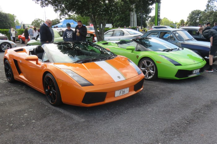 Name:  219_1027_39 Lamborghini.JPG
Views: 780
Size:  132.3 KB