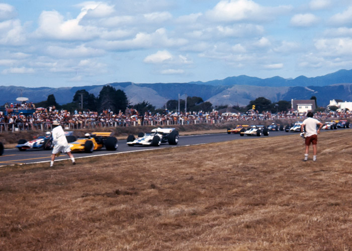 Name:  Cars_034b.jpg
Views: 1266
Size:  116.5 KB