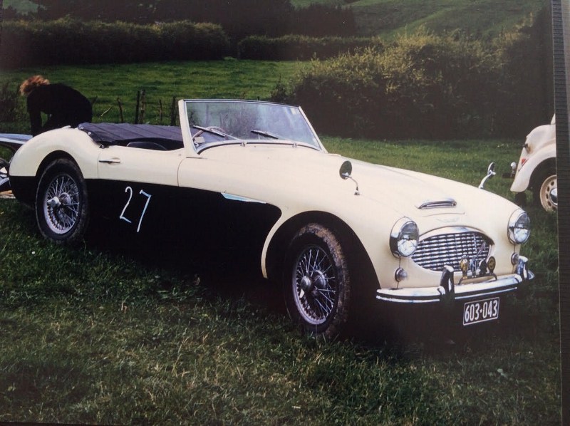 Name:  AH 3000 #247 Ruddspeed - 4000 Race #27 Reg 603.043 56-61 plate colour Myles Hicks  (800x598).jpg
Views: 1218
Size:  139.7 KB