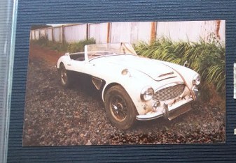 Name:  AH 3000 #251 Ruddspeed - 4000 Montage #1 Hicks purchase 1985  Myles Hicks  (800x598) (2).jpg
Views: 1352
Size:  55.3 KB