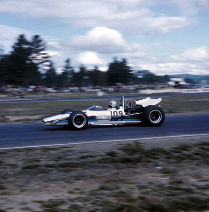 Name:  Cars_039.jpg
Views: 1276
Size:  110.4 KB