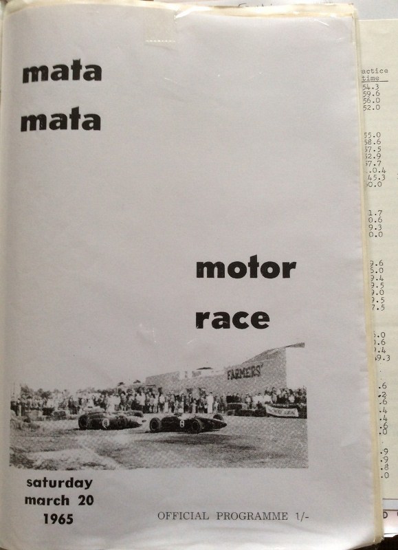 Name:  AH 3000 #274 Ruddspeed 3000 Matamata 1965 Programme Cover image5 Myles Hicks .jpg (579x800) (2).jpg
Views: 820
Size:  107.0 KB