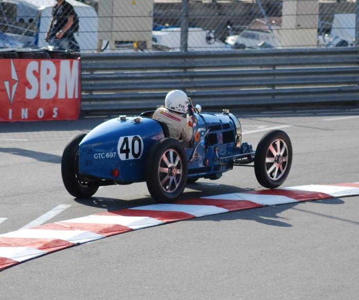 Name:  212_0512_054 Bugatti.JPG
Views: 901
Size:  131.5 KB